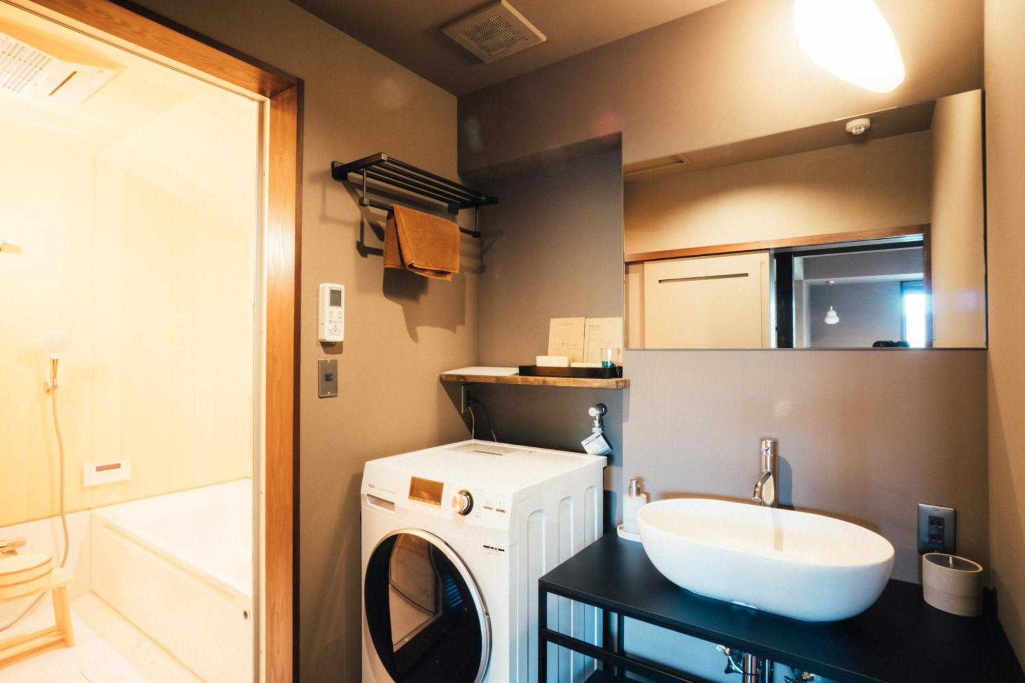 Bed And Craft Hotel Nanto Room photo