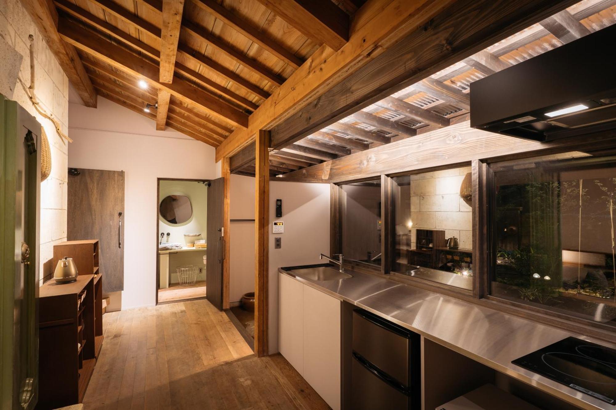 Bed And Craft Hotel Nanto Room photo
